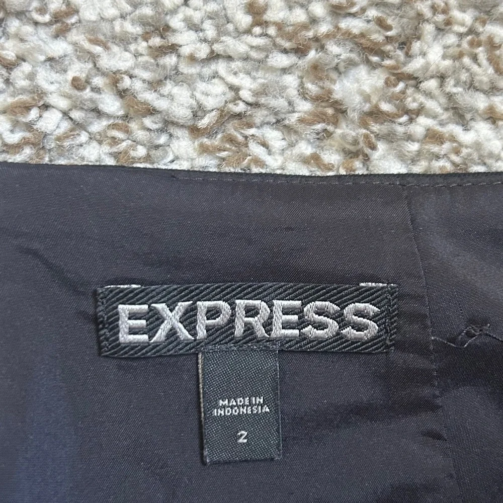 Express Classic Black Pencil Skirt Office Formal Neutral 2